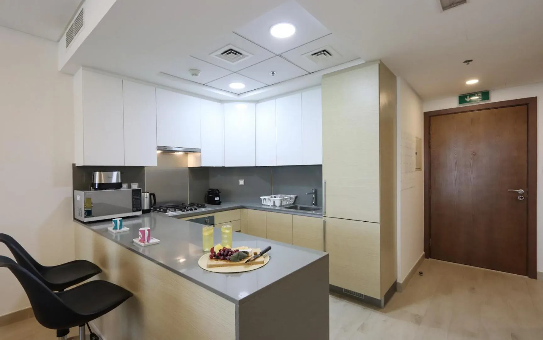 Livbnb-Tranquil 1B Steps To Palmboardwalk Sea View Dubai Apartment